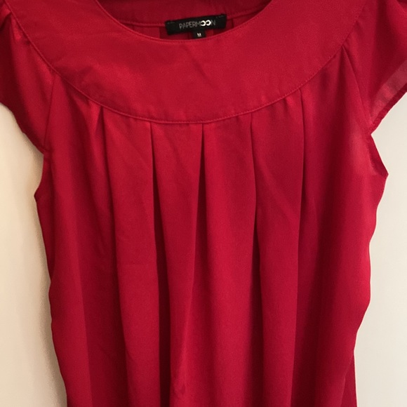 Red blouse - Picture 6 of 6